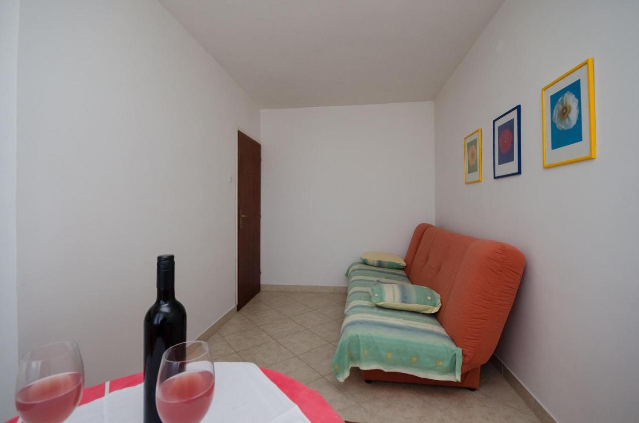 Apartments Milan Пореч Экстерьер фото