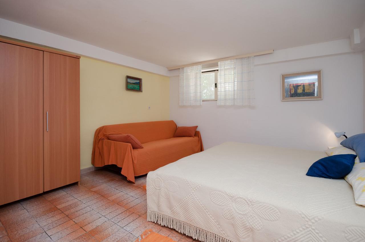 Apartments Milan Пореч Экстерьер фото